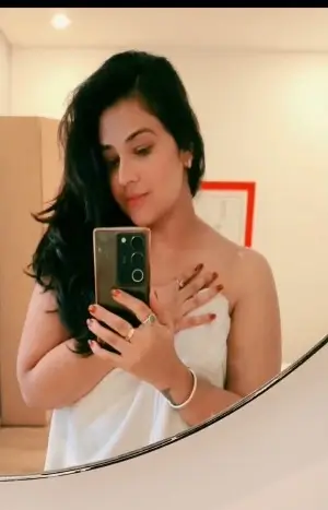 Call Sapna for Booking Nagpur Call Girl With Free Delivery Girlfriend Type Nagpur Call Girl Service